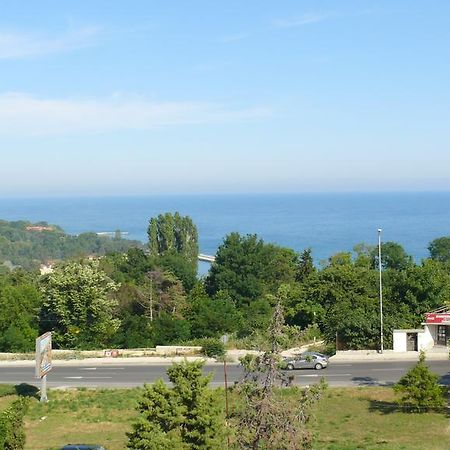Villa Climate Guest House Varna Bagian luar foto