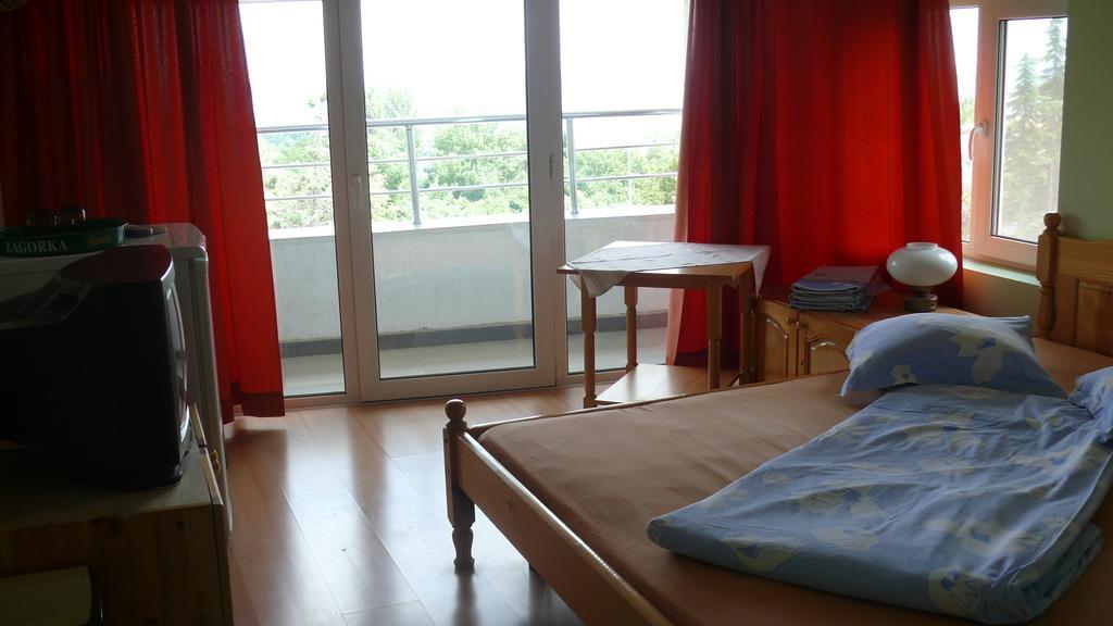 Villa Climate Guest House Varna Ruang foto