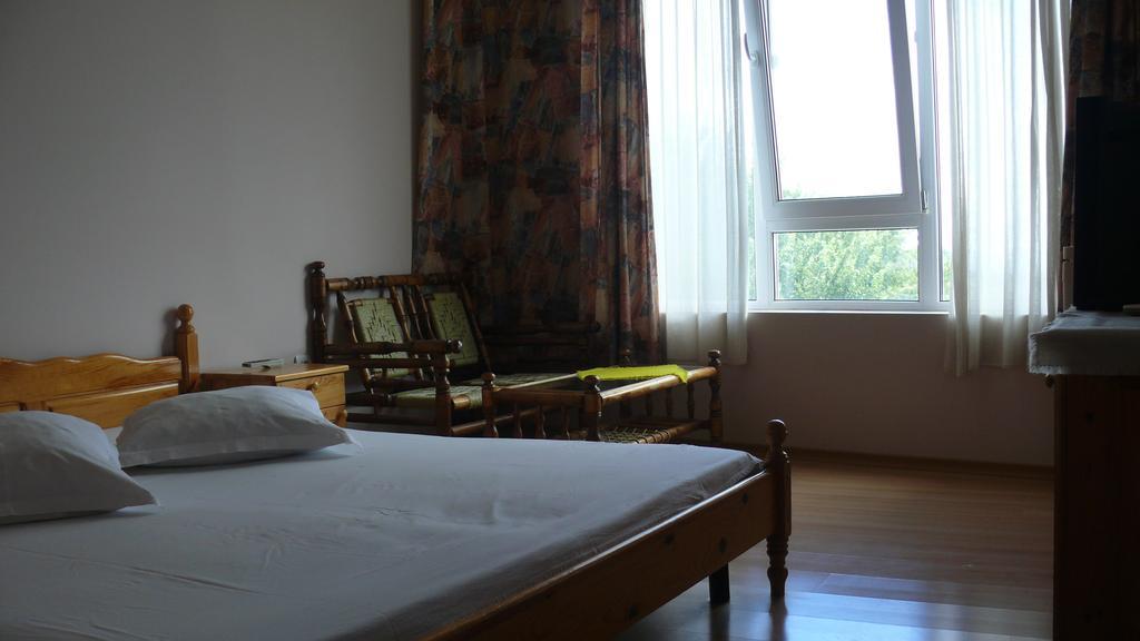 Villa Climate Guest House Varna Ruang foto
